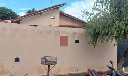 Casa com 2 quartos à venda no Centro, Barretos 