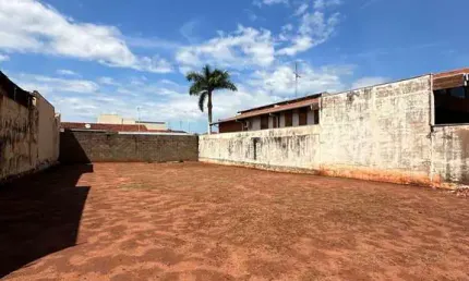 Terreno à venda no Baroni, Barretos 