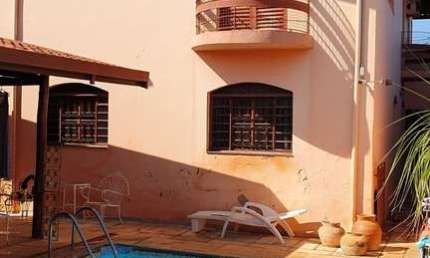 Casa com 4 quartos à venda no Marília, Barretos 