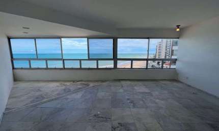 Edf. Saveiro - oportunidade de 3 quartos na beira-mar de Piedade
