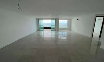 Edf. Dom Pedro II - Andar altíssimo padrão Vale do Ave com sala ampliada