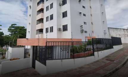 Apartamento com 3 quartos à venda na Rua Marize Almeida Santos, 521, Luzia, Aracaju
