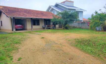 Casa com 3 quartos à venda no Belchior Baixo, Gaspar  por R$ 560.000