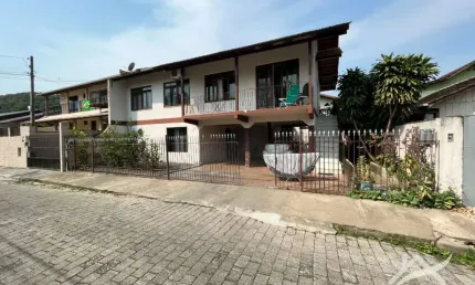 Casa com 3 quartos à venda no Vorstadt, Blumenau , 99 m2 por R$ 650.000
