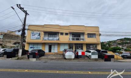 Ponto comercial com 1 sala para alugar em Água Verde, Blumenau , 58 m2 por R$ 2.000