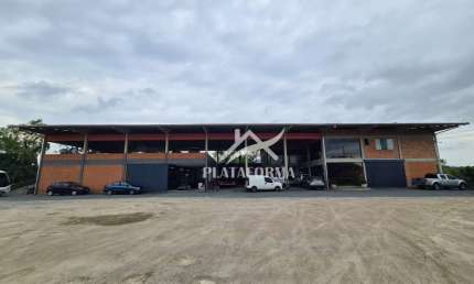 Barracão / Galpão / Depósito com 1 sala para alugar em Poço Grande, Gaspar , 400 m2 por R$ 6.200