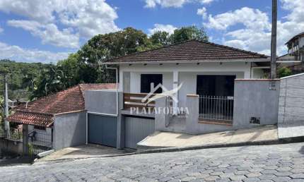 Casa com 3 quartos à venda no Fortaleza Alta, Blumenau  por R$ 520.000