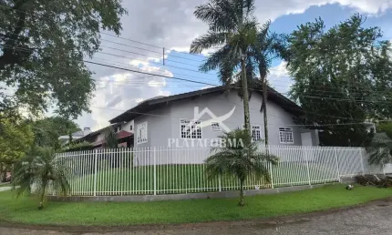 Casa em condomínio fechado com 3 quartos à venda no Vorstadt, Blumenau , 261 m2 por R$ 1.950.000