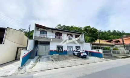 Ponto comercial com 3 salas para alugar no Glória, Blumenau , 300 m2 por R$ 5.500