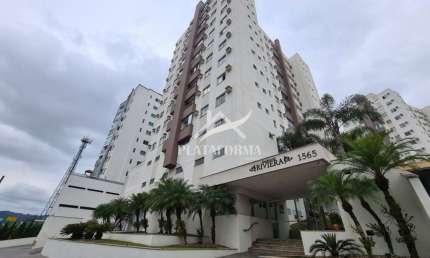 Apartamento com 3 quartos para alugar no Velha, Blumenau , 104 m2 por R$ 3.000