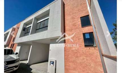 Casa em condomínio fechado com 2 quartos para alugar no Velha Central, Blumenau , 92 m2 por R$ 2.800
