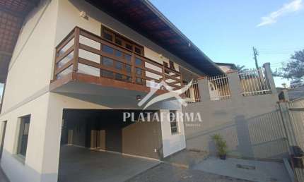Casa comercial com 2 salas à venda no Velha, Blumenau , 228 m2 por R$ 1.000.000