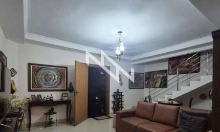 Casa com 3 quartos à venda na Rua Santarém, Parque Amazônia, Goiânia