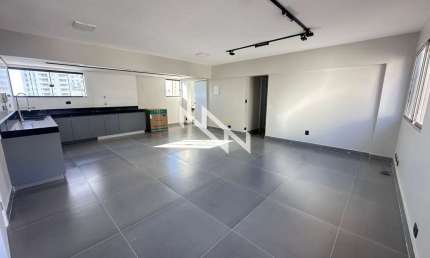 Apartamento com 3 quartos à venda na Rua 17, Setor Oeste, Goiânia