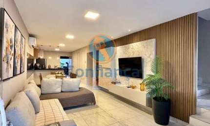 Casa Duplex 3 Quartos sendo os 3 Suítes com Closet - Porteira Fechada, em Morada de Laranjeiras