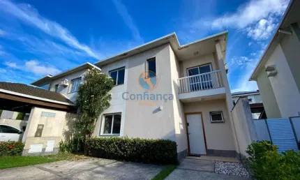 Casa Duplex 3 Quartos c/ Suíte | 03 Vagas de Garagem - Condomínio Itatiaia Colina de Laranjeiras - Serra/ES