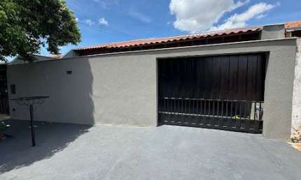 Casa com 3 dormitórios à venda, 130 m² por R$ 270.000,00 - Conjunto Farid Libos - Londrina/PR