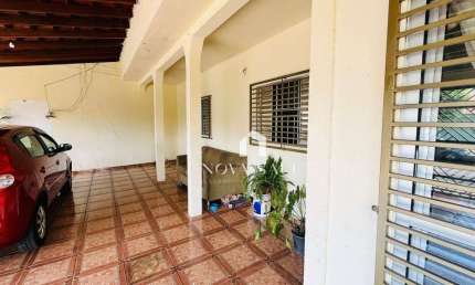 Casa com 3 dormitórios à venda, 200 m² por R$ 500.000,00 - Conjunto Habitacional Violim - Londrina/PR