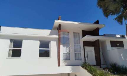 Casa para alugar no Ibiti do Paço Sorocaba com 3 suítes
