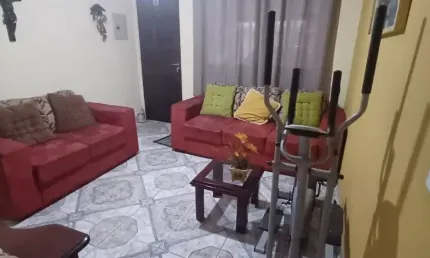 Sobrado em Condomínio Fechado – Conforto, Segurança e Localização Estratégica!
