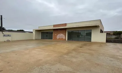 Ponto comercial para alugar na rua mariva alvina primor, 96, uvaranas, ponta grossa por r$ 1.760