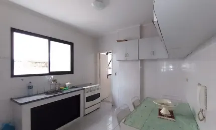 Apartamento 02 quartos na guilhermina na praia grande com elevador e garagem