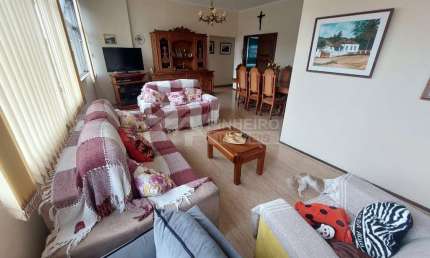 Apartamento para Venda em Teresópolis, Várzea, 3 dormitórios, 1 banheiro, 1 vaga