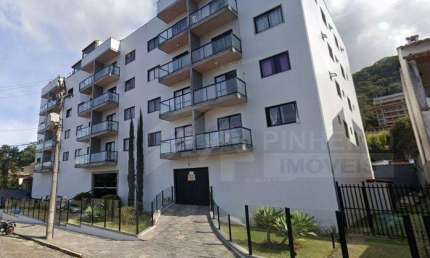 Apartamento para Locação em Teresópolis, Alto, 1 dormitório, 1 banheiro, 1 vaga