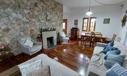 Casa para Venda em Teresópolis, Tijuca, 3 dormitórios, 3 banheiros, 1 vaga