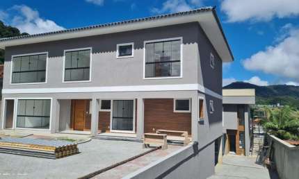 Casa em Condomínio para Venda em Teresópolis, Comary, 3 dormitórios, 2 suítes, 3 banheiros, 1 vaga