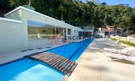 Apartamento à venda no bairro Várzea - Teresópolis/RJ