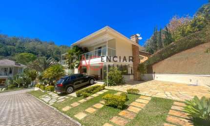 Casa à venda no bairro Quebra Frascos - Teresópolis/RJ