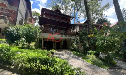 Casa à venda no bairro Granja Guarani - Teresópolis/RJ