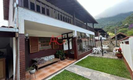 Casa à venda no bairro Carlos Guinle - Teresópolis/RJ
