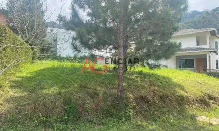 Terreno à venda no bairro Vargem Grande - Teresópolis/RJ