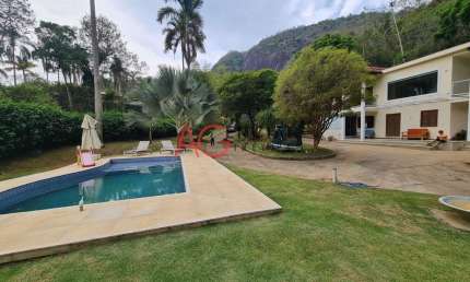 Casa com 6 quartos à venda em Itaipava, Petrópolis 