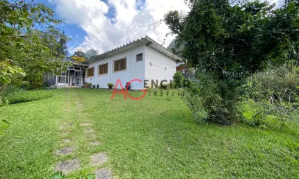 Casa à venda no bairro Granja Guarani - Teresópolis/RJ