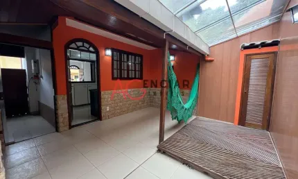 Casa à venda no bairro Vale do Paraíso - Teresópolis/RJ