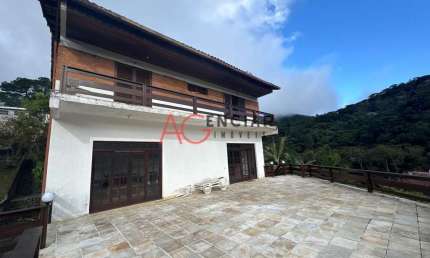 Casa para alugar no bairro Carlos Guinle - Teresópolis/RJ