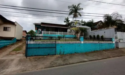 CASA no PETRÓPOLIS com 3 quartos para VENDA, 234 m²