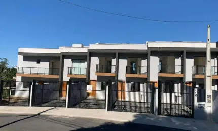 SOBRADO GEMINADO no ANITA GARIBALDI com 2 quartos para VENDA, 71 m²