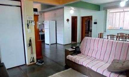 Casa para venda tem 250 metros quadrados com 3 quartos em Moinho de Vento - Barra Mansa - RJ