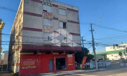 Prédio Inteiro à Venda com 26 Apartamentos e Loja comercial térrea