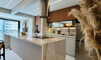 Apartamento recém reformado a venda com 97m² por R$ 1.530.000  - Alphaville
