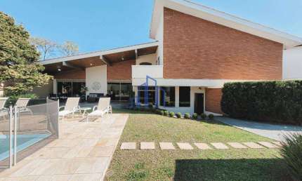 Casa Mobiliada venda ou aluguel com 4 suítes, 470 m² -  Alphaville