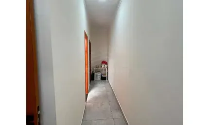 Casa à Venda em Jardim Novo II - 2 Dorms e 1 Suíte por R$345k