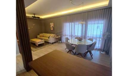 Casa à Venda em Jardim Planalto Verde - 3 Dormitórios, 208m²