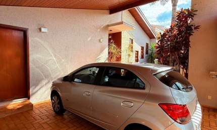 Casa à Venda em Jardim Soares, Mogi Guaçu: 3 Dorms, 220m²