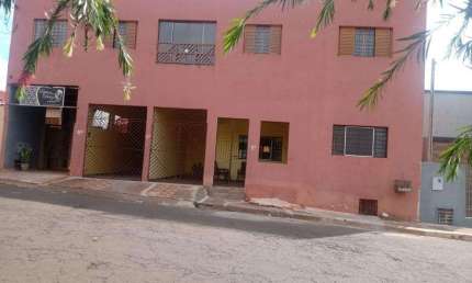 EXCENTE SOBRADO INDIVIDUAL COM 300 M2 700.000 NOVA FATIMA