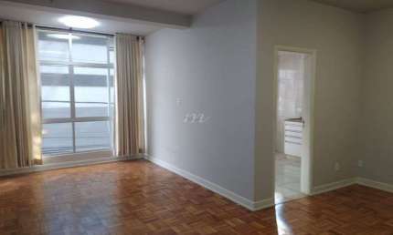 Apartamento reformado à venda ou para locação no Bom Retiro SP
